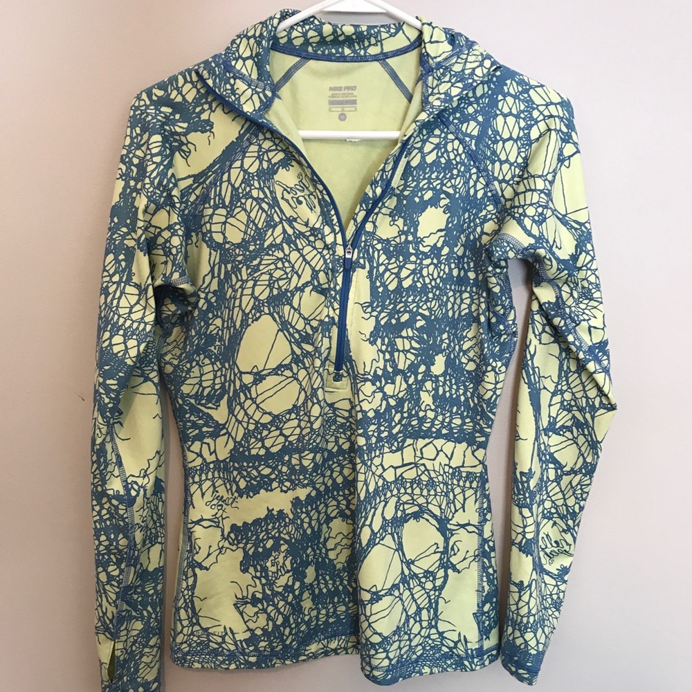 NikePro Workout long sleeve top
